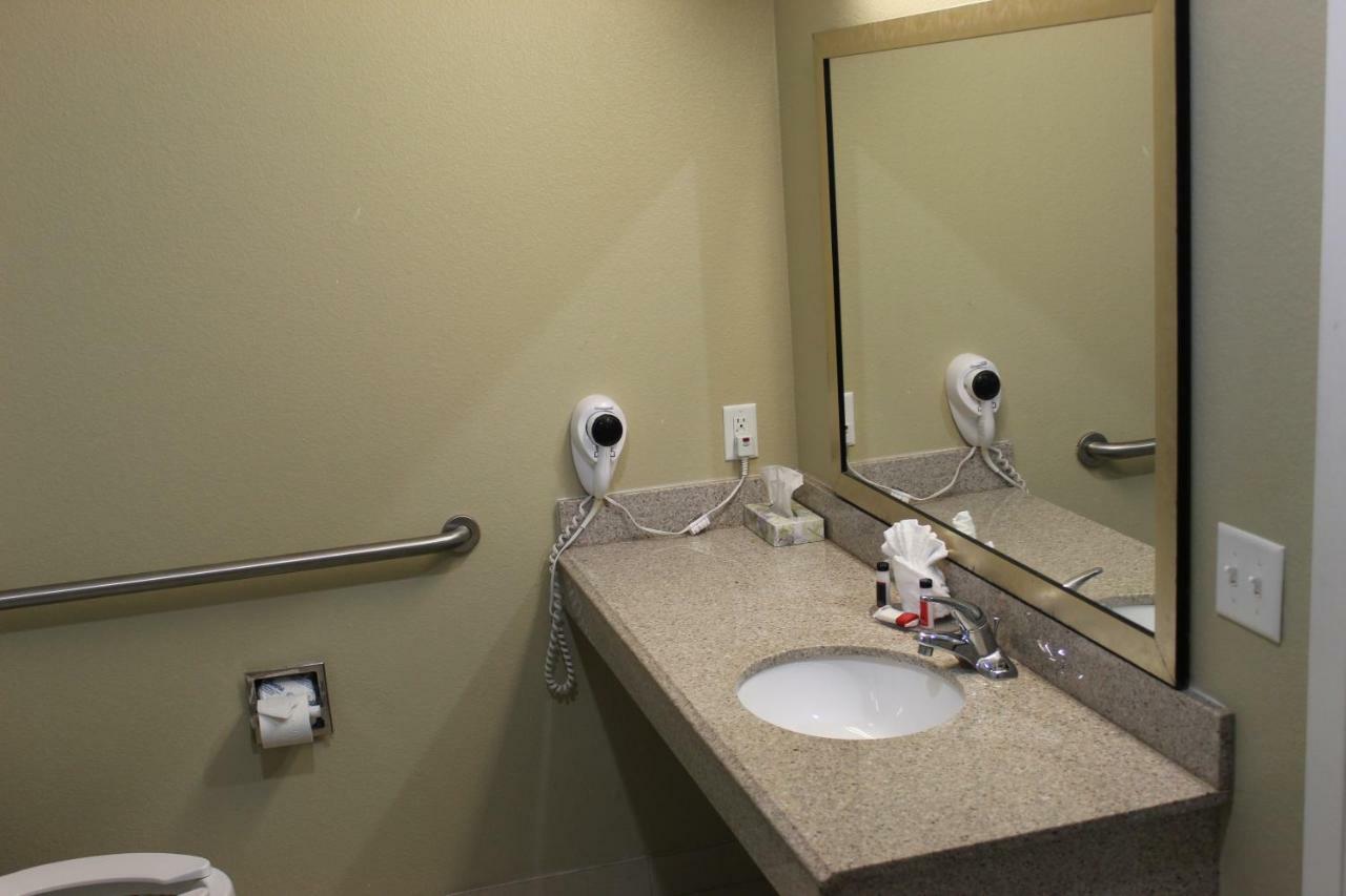 Horizon Inn & Suites Pearsall Extérieur photo